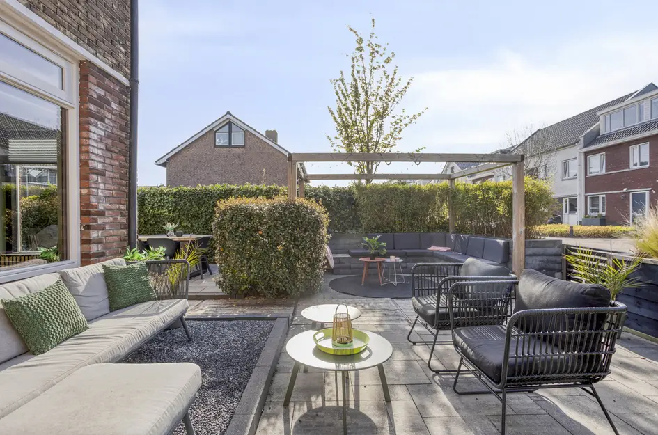 Burgemeester van Roosmalenstraat 31