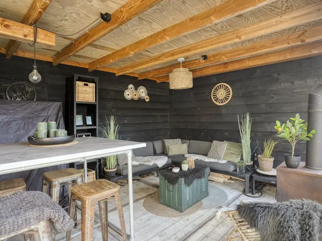 Burgemeester van Roosmalenstraat 31, UITGEEST