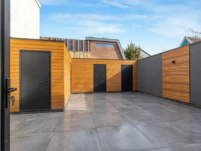 Middelweg 51a, UITGEEST