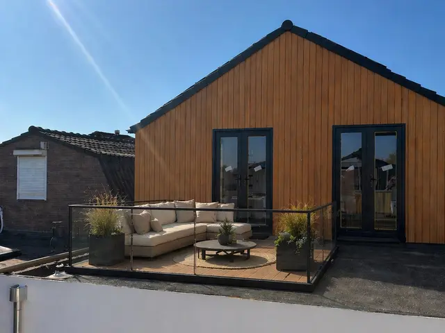 Middelweg 51c, UITGEEST