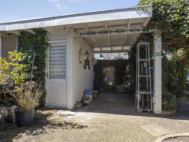 Kemphaanstraat 17, UITGEEST