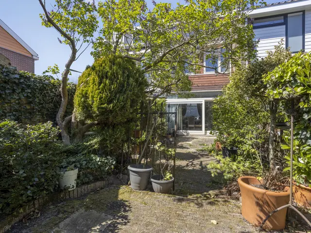 Kemphaanstraat 17, UITGEEST