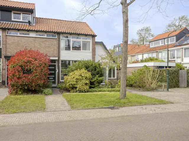 Tulpencroftlaan 17, HEILOO