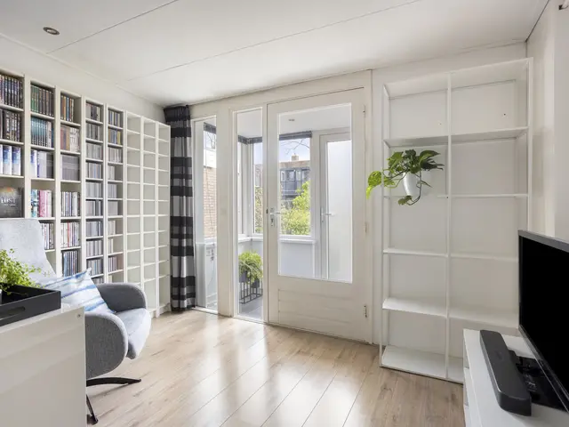 Tulpencroftlaan 17, HEILOO