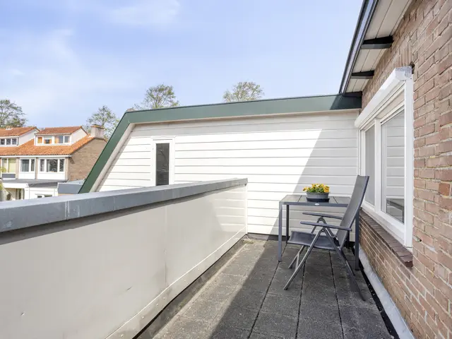 Tulpencroftlaan 17, HEILOO