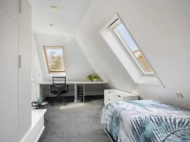 Tulpencroftlaan 17, HEILOO