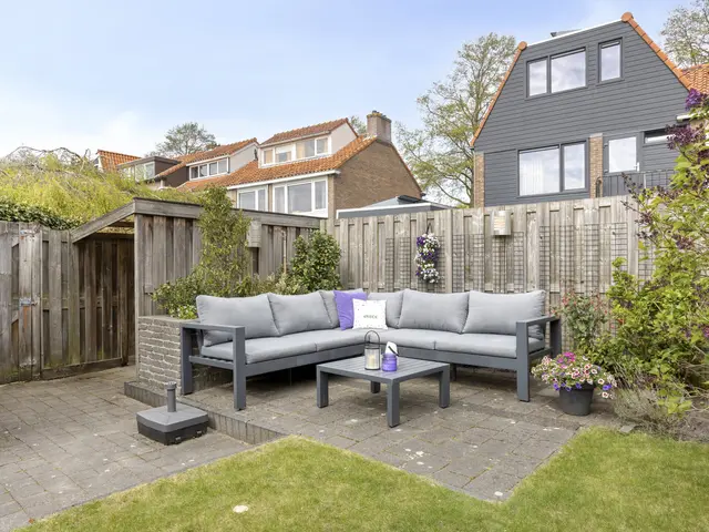 Tulpencroftlaan 17, HEILOO