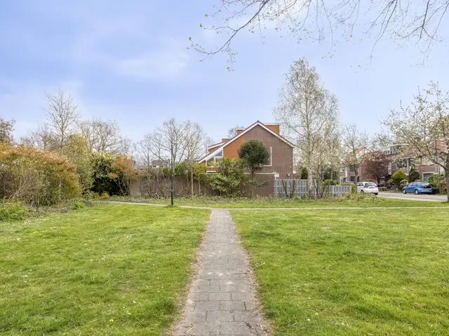 Tulpencroftlaan 17, HEILOO