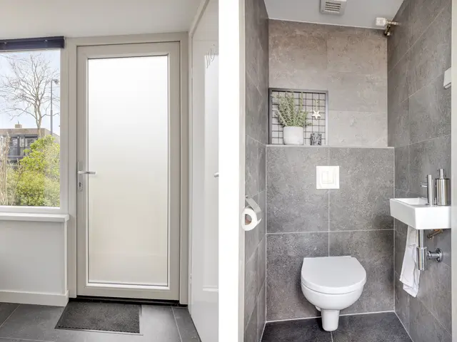 Tulpencroftlaan 17, HEILOO