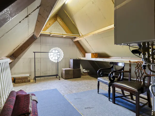 Assum 8, UITGEEST
