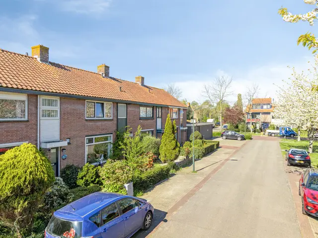Zeekamplaan 23, HEILOO