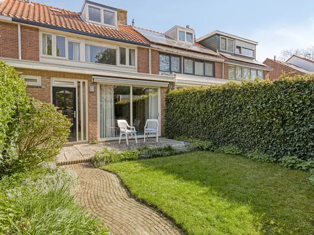 Zeekamplaan 23, HEILOO