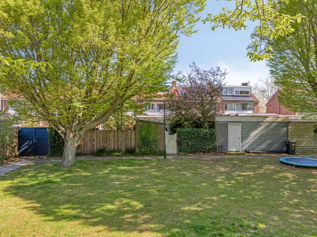 Zeekamplaan 23, HEILOO