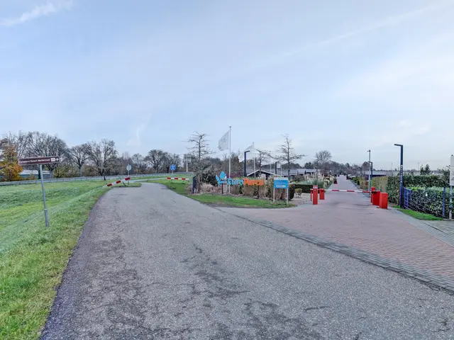 Zuiderdijk 1B 31, BOVENKARSPEL