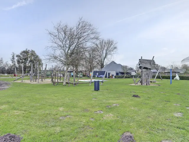 Zuiderdijk 1b 055, BOVENKARSPEL