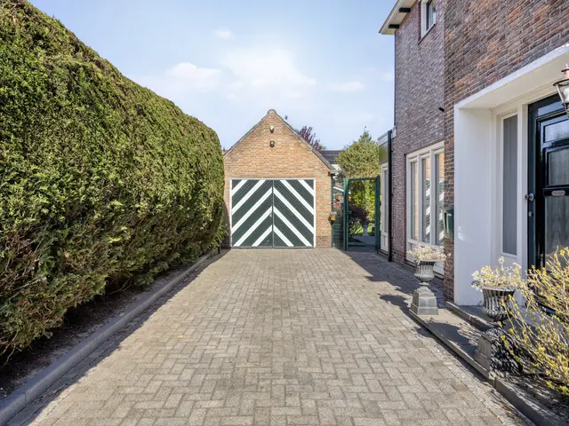 Kennemerstraatweg 221a, HEILOO