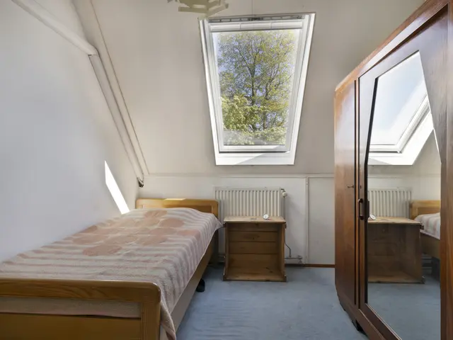 De Dadelboom 69, UITGEEST