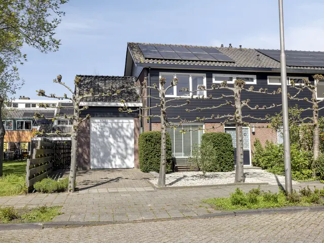 Wiekenlaan 80, UITGEEST