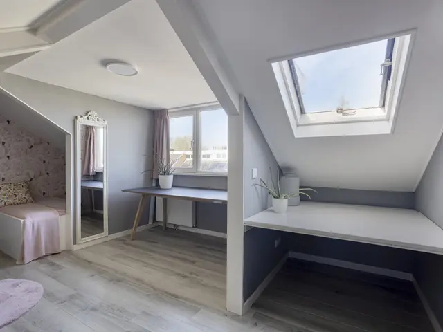 Wiekenlaan 80, UITGEEST
