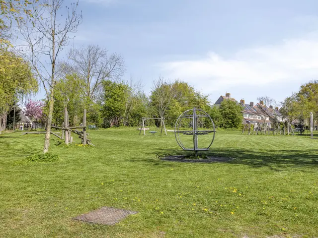 Wiekenlaan 80, UITGEEST