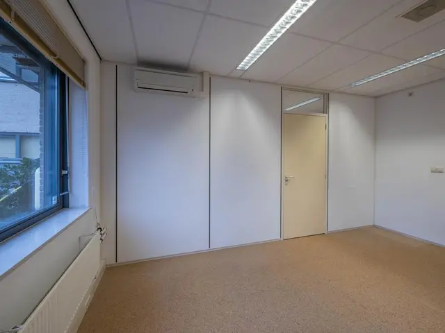 Anna van Renesseplein 8, UITGEEST