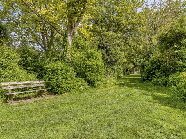 Bloemgaarde 23, CASTRICUM