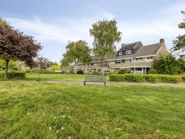 Bloemgaarde 23, CASTRICUM