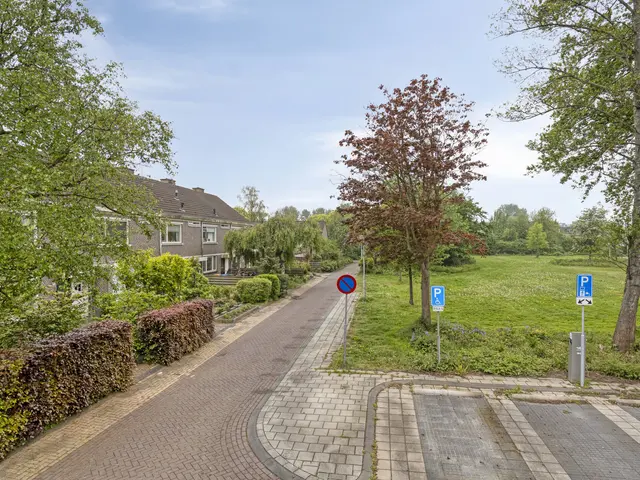 Prof ten Doesschatestraat 271, HEEMSKERK