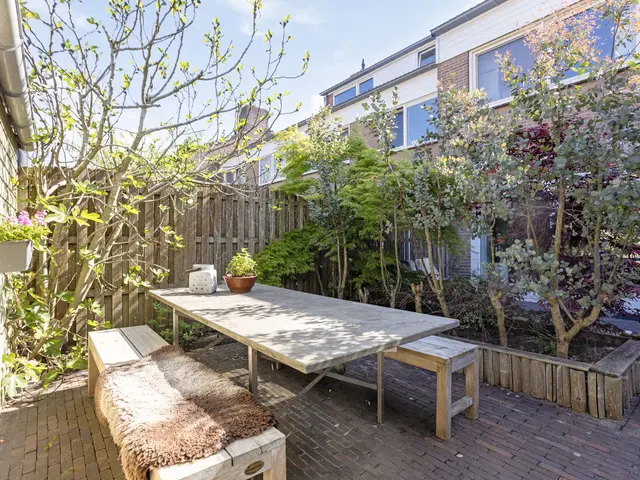 Arnoldsonstraat 8, CASTRICUM