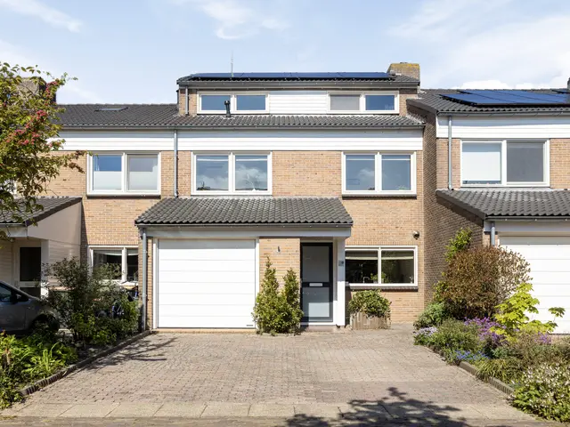 Arnoldsonstraat 8, CASTRICUM