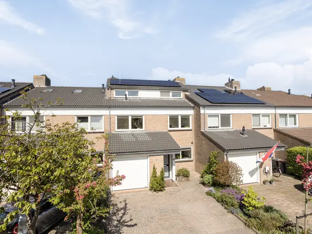 Arnoldsonstraat 8, CASTRICUM