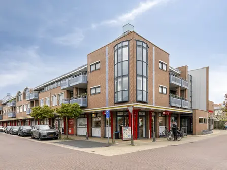 Middelweg 90g