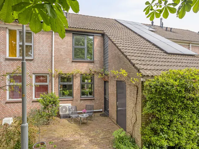 Toutenburg 34, HEEMSKERK