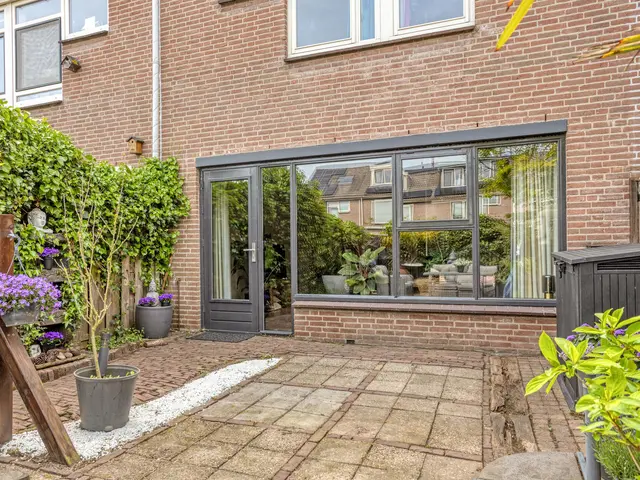Toutenburg 34, HEEMSKERK
