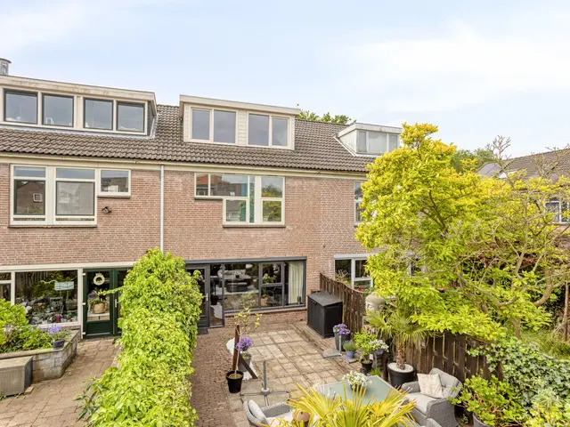 Toutenburg 34, HEEMSKERK