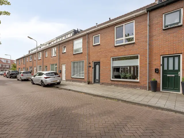 Verbindingsstraat 8, VELSEN-NOORD