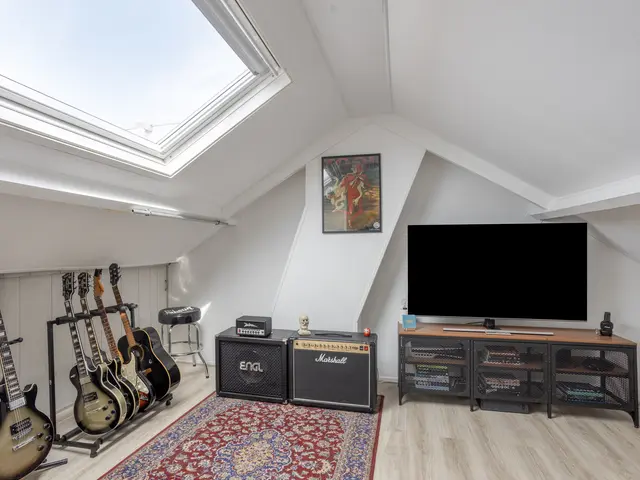 Verbindingsstraat 8, VELSEN-NOORD
