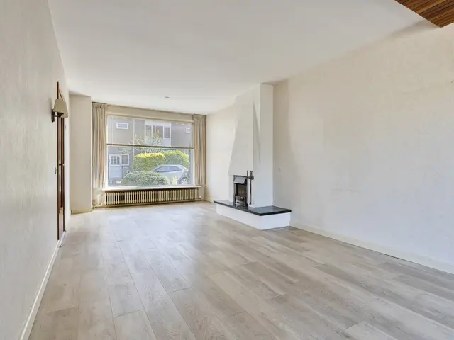Dekkerstraat 42, BEVERWIJK