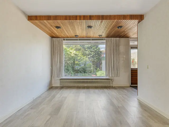 Dekkerstraat 42, BEVERWIJK
