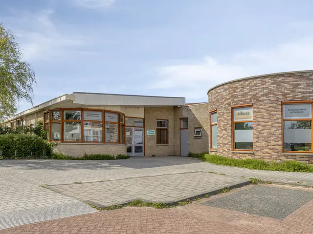 Klaversloot 54, BROEK OP LANGEDIJK