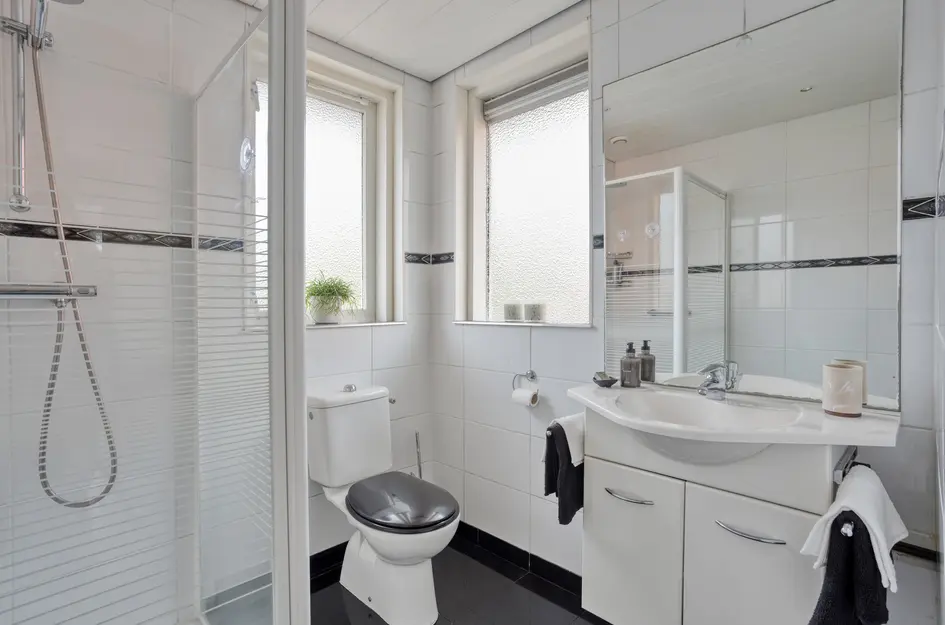 Torenstraat 24