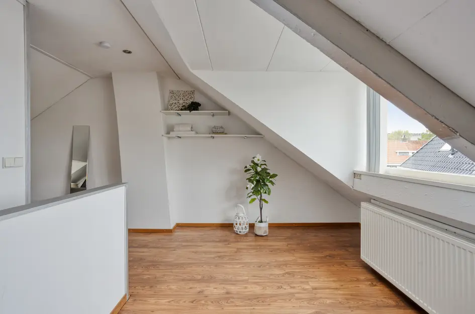 Torenstraat 24