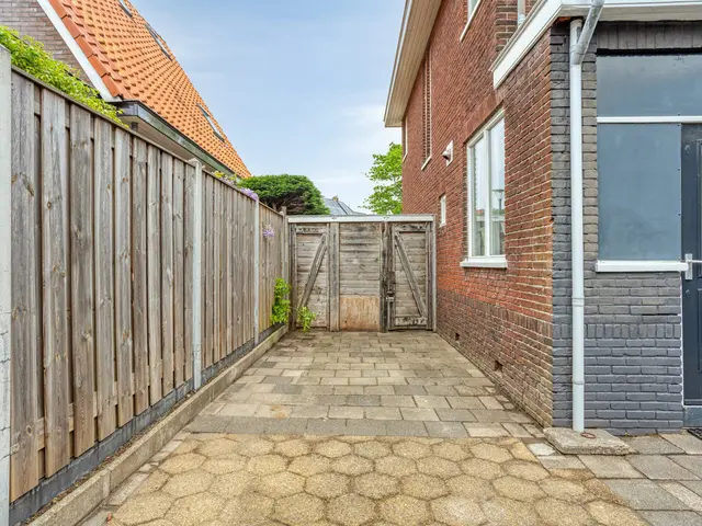 Torenstraat 24, CASTRICUM