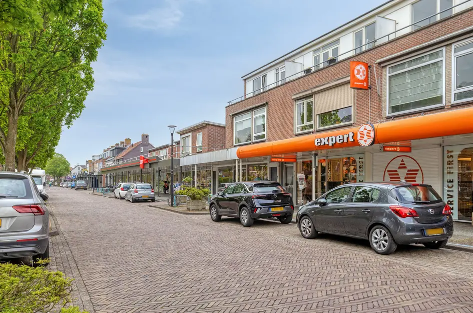 Torenstraat 24