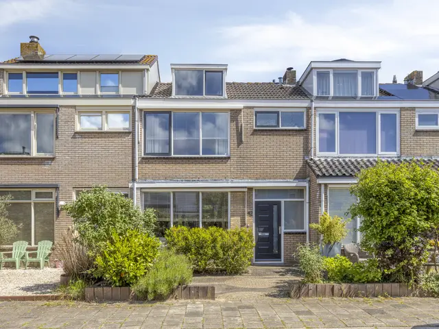 Goudenregenlaan 42, CASTRICUM
