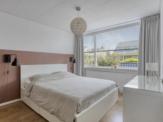 Goudenregenlaan 42, CASTRICUM