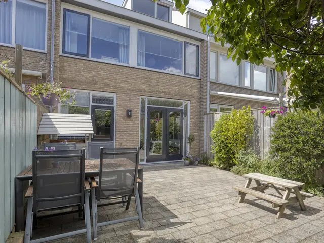 Goudenregenlaan 42, CASTRICUM
