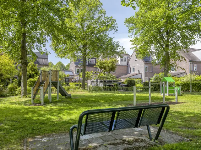 Goudenregenlaan 42, CASTRICUM