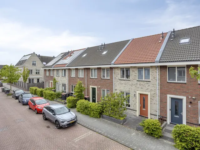 Kalverkamplaan 10, UITGEEST