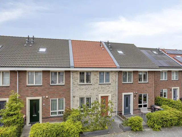 Kalverkamplaan 10, UITGEEST
